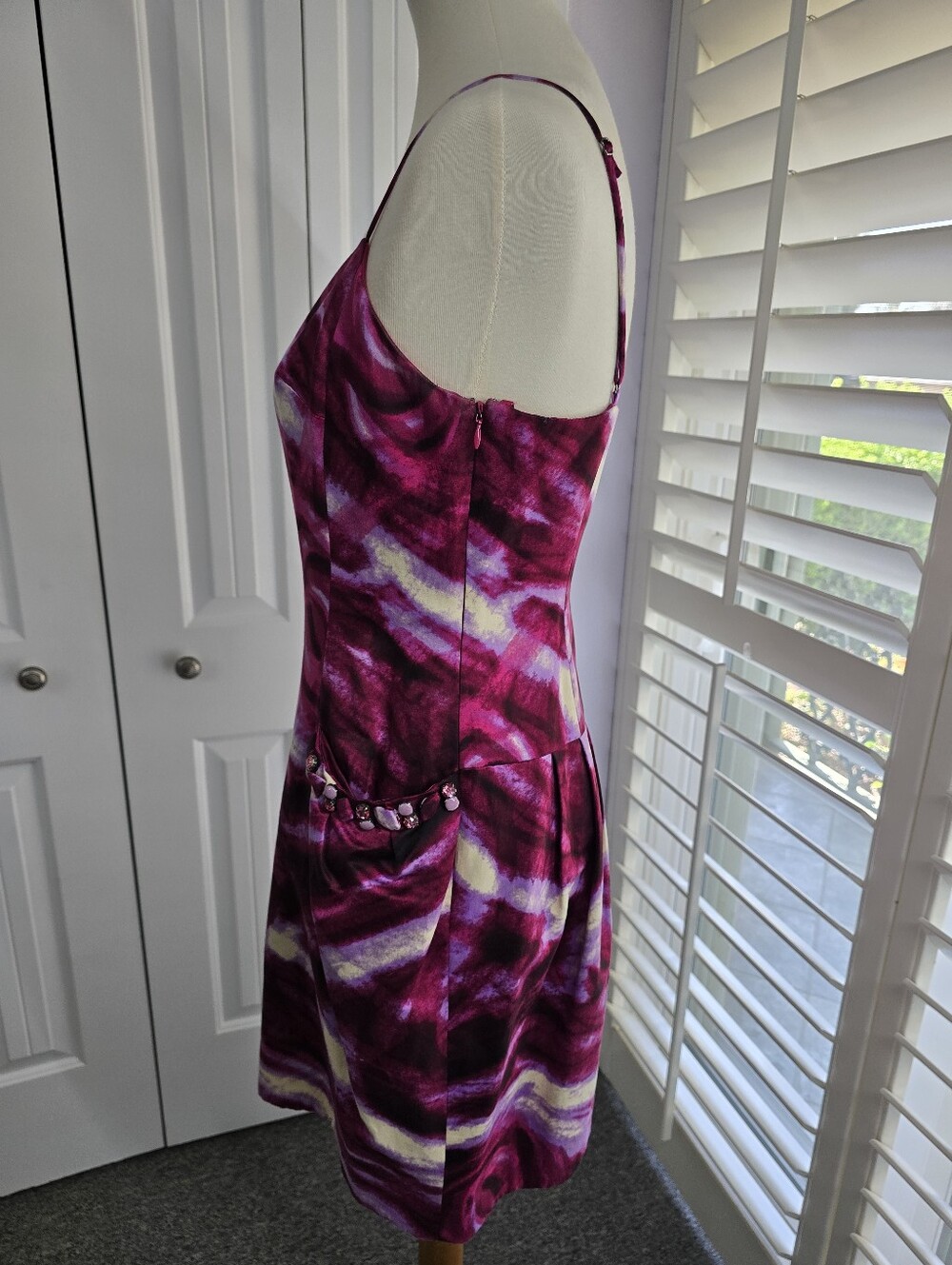 BCBGMAXAZRIA Magenta Swirl Satin Sleeveless Cocktail Mini Dress - Picture 8 of 13